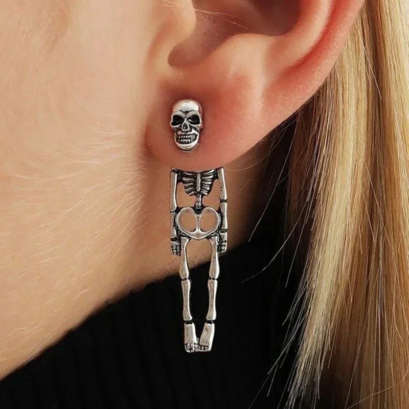 Boucles d'Oreilles Tête de Mort Squelette Argentée
